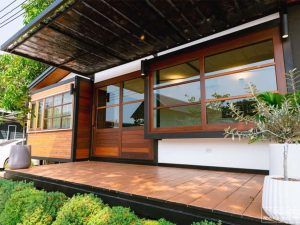 Mau nha khung thep cap 4 gia 100tr