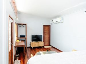 Mau nha lap ghep bang tam panel tai tuy hoa