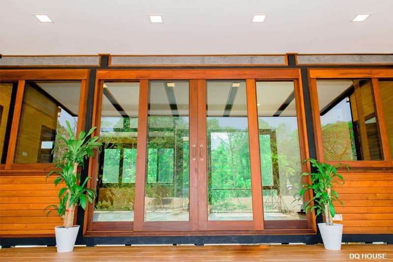 Nha go lap ghep ket cau thep phong cach don gian 14