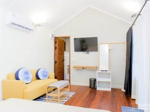 Nha panel khung thep