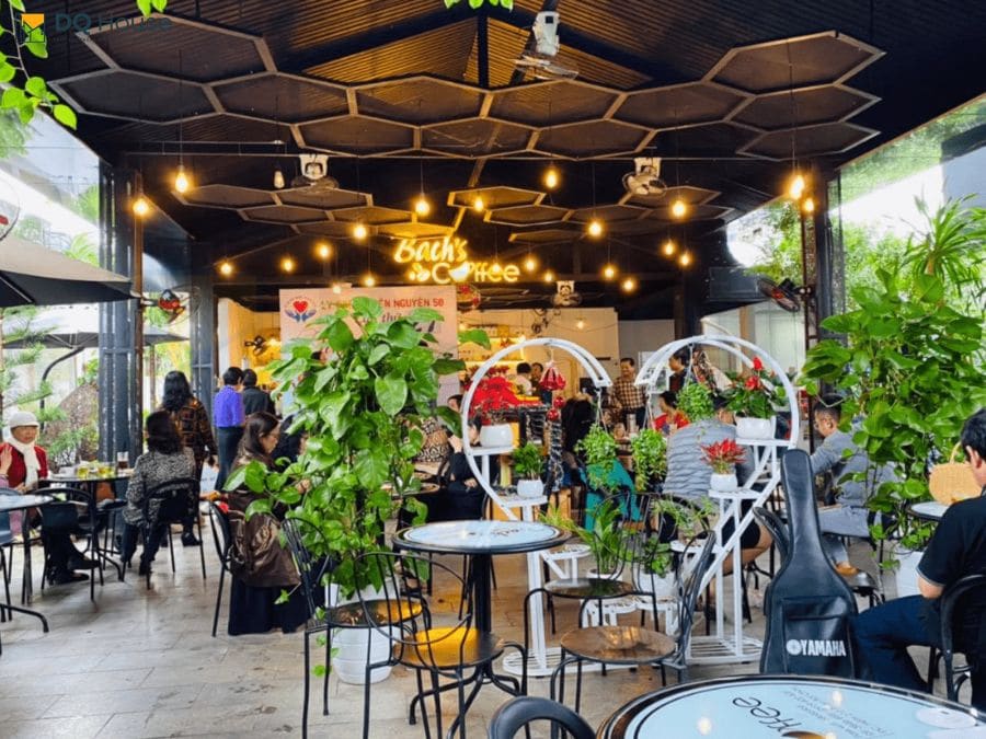 Thi cong quan cafe tien che da nang quang nam